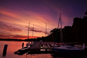 gal000853_hotel_8_marina