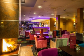 gal000899_gastronomia_8_lobby