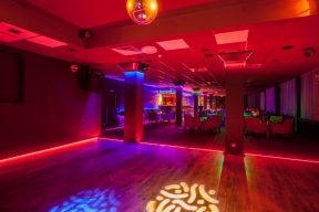 gal000901_gastronomia_10_klub_nocny
