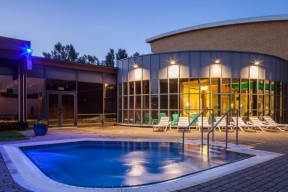 gal000882_spa_wellnes_5_jacuzzi_zewnetrzne
